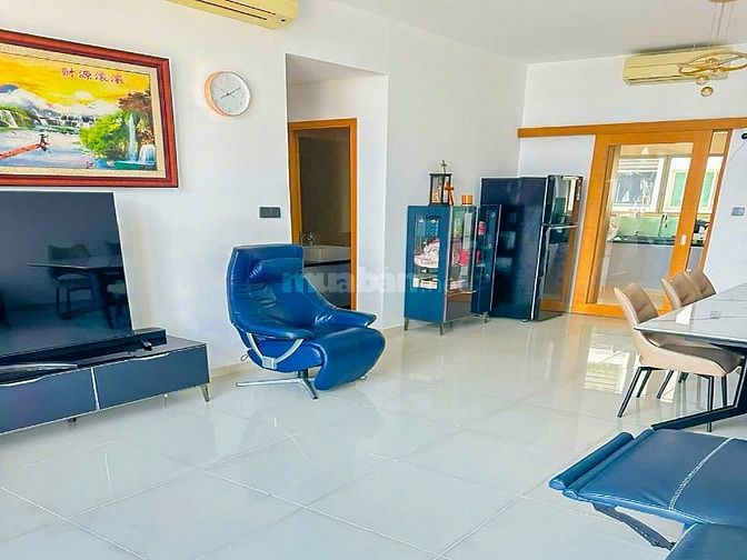 Bán hoặc cho thuê Căn hộ tại The Vista An Phú gồm 3 phòng ngủ 142m2