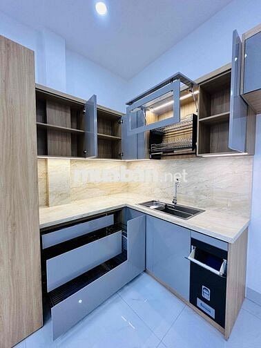 Bán nhà 1 trệt 1 lầu Trung tâm thị trấn Diên Khánh