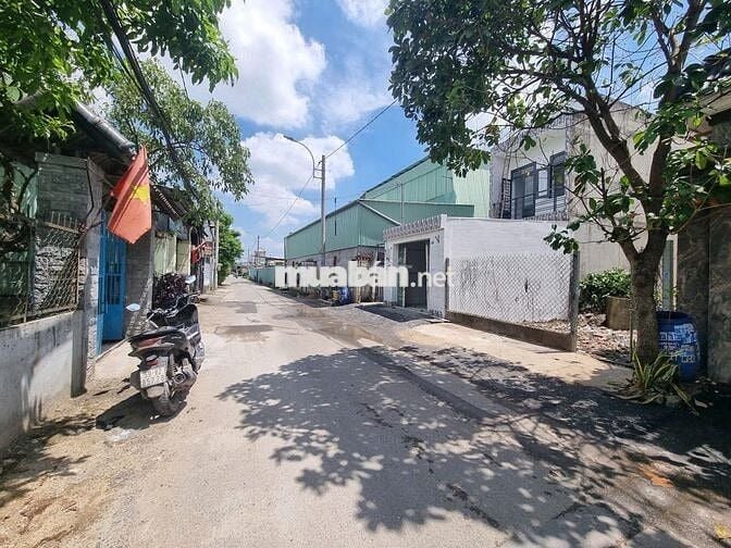 Đất mt APD35 5x35m thổ cư, cách ngã tư Vườn Lài 1km