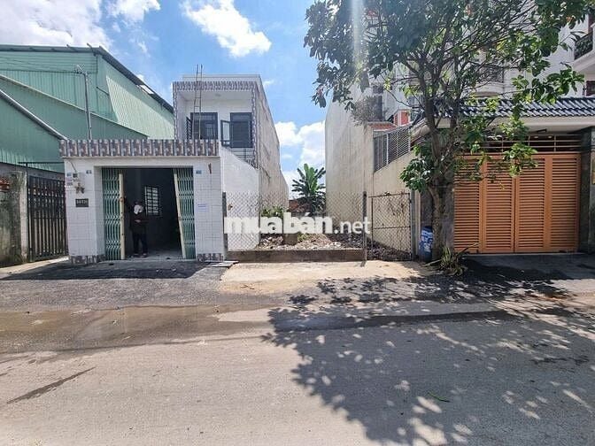Đất mt APD35 5x35m thổ cư, cách ngã tư Vườn Lài 1km