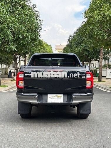 Bán Toyota Hilux 2021 Adventure 2.8 AT 4X4 Đen