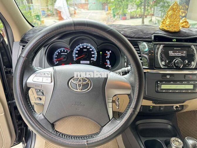 Toyota Fortuner 2015 2.7V 4x2 AT - 105000 km