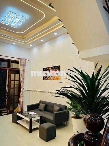 Bán Nhà Hương lộ 2.Quận Bình Tân.Xe Hơi Tận Cửa . 5 Tỷ nhỷn
