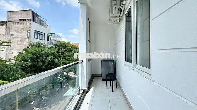 CĂN 2PN, 1BẾP, BAN CÔNG VIEW CAO THOÁNG, FULL NỘI THẤT GẦN DH VĂN LANG