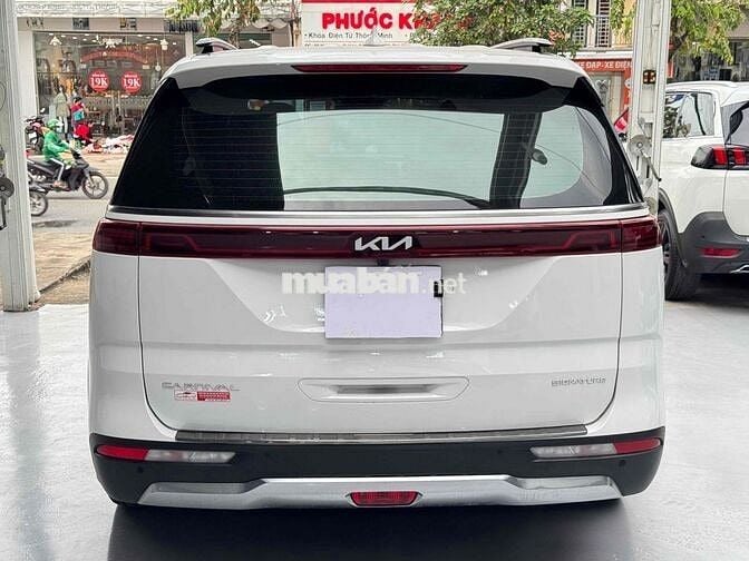 Kia Carnival 2024 2.2D Signature  - 59000 km