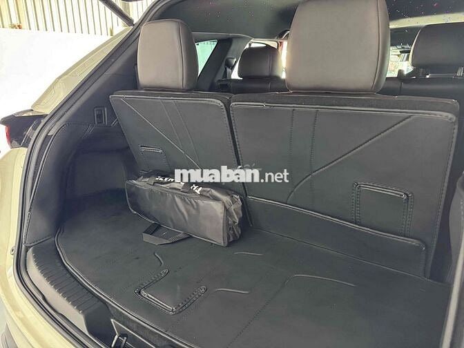 Mazda CX 8 2023 Premium AWD - 18000 km 1 Chủ