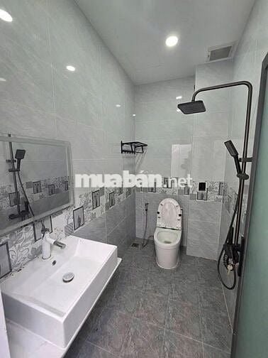 CHỦ NGỘP NGÂN HÀNG !! CẦN BÁN NHANH CĂN NHÀ PHỐ HIỆN ĐẠI GIÁ CỰC RẺ !!