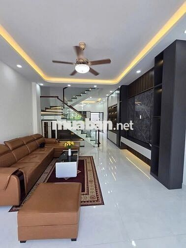 CHỦ NGỘP NGÂN HÀNG !! CẦN BÁN NHANH CĂN NHÀ PHỐ HIỆN ĐẠI GIÁ CỰC RẺ !!