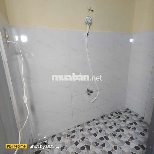 Nhà 1trệt 1lửng có 2PN, 2Wc 1máy lạnh Mới Tinh HBP 8triệu