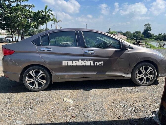 Bán xe city 1 chủ đời 2015 màu titan