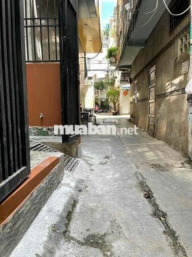 Nhà Mới  3PN 3,6X11 NGuyễn Cư Trinh Quận 1