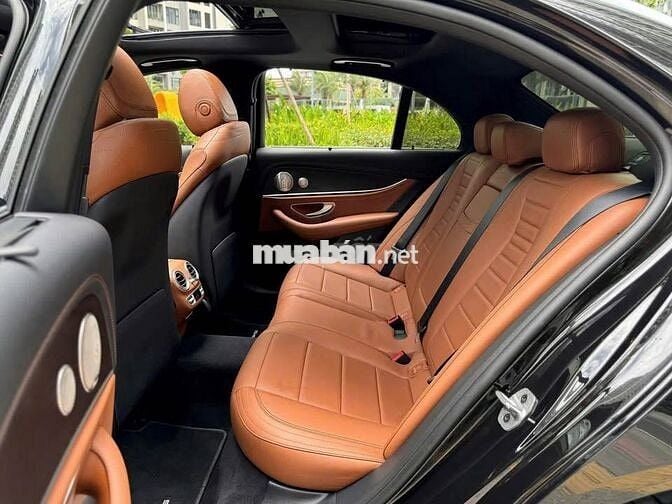 Cực phẩm siêu lướt E300 AMG Model 2022 - 2 vạn