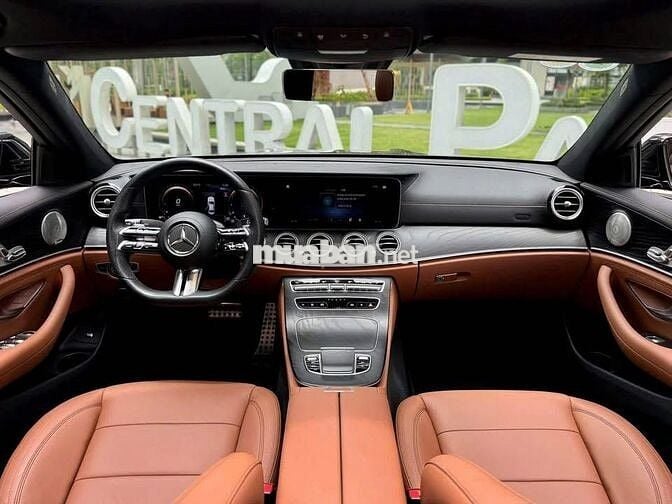Cực phẩm siêu lướt E300 AMG Model 2022 - 2 vạn
