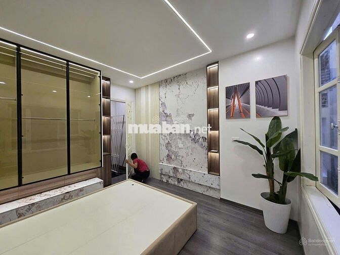 NHÀ ĐẸP LỘNG LẪY CẦU GIẤY - LÔ GÓC THOÁNG SÁNG - DÂN XÂY CHẮC CHẮN