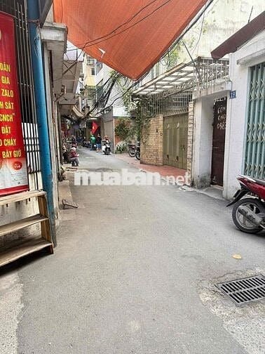 cho thuê nhà ngõ rộng oto trung tâm