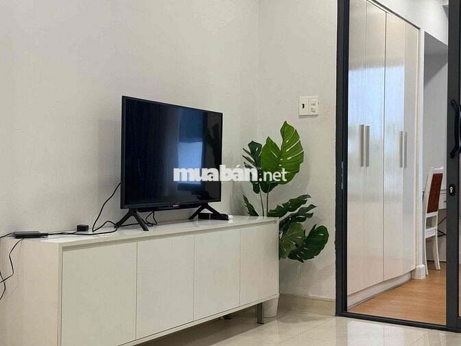 CĂN HỘ 1PN TÁCH BẾP BAN CÔNG , 50m2 - CẠNH CÔNG VIÊN LÊ VĂN TÁM Q1