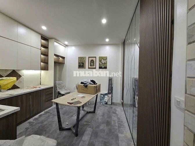 BÁN NHANH NHÀ NGÕ 79 CẦU GIẤY - DT38m - GẦN Ô TÔ