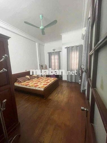 Cho Thuê Nhà phố Vương Thừa Vũ 55m x4Tầng 5PN, sẵn nội thất