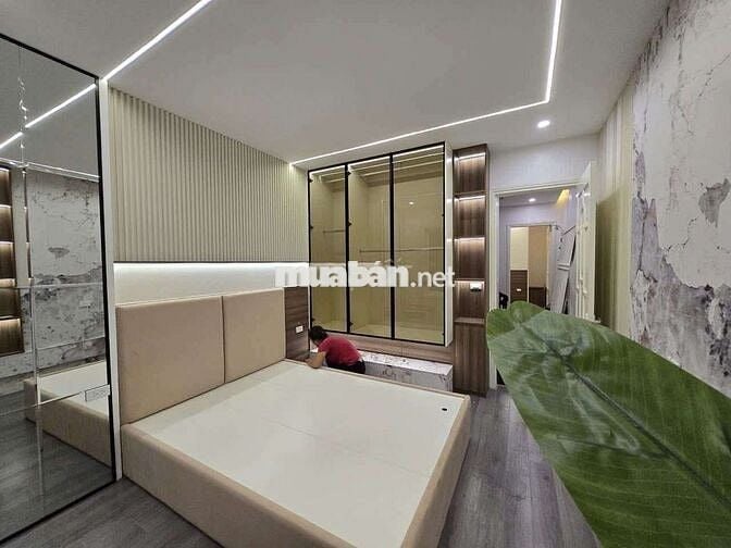 BÁN NHANH NHÀ NGÕ 79 CẦU GIẤY - DT38m - GẦN Ô TÔ