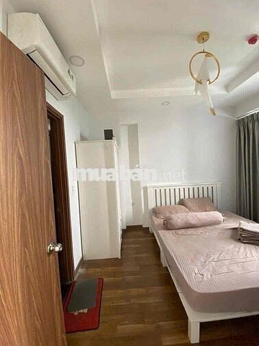 CĂN HỘ 2PN FULL NỘI THẤT ĐẸP ĐÃ CÓ SỔ, SÁT BẾN XE Q.8, TIỆN ĐI Q., Q.5