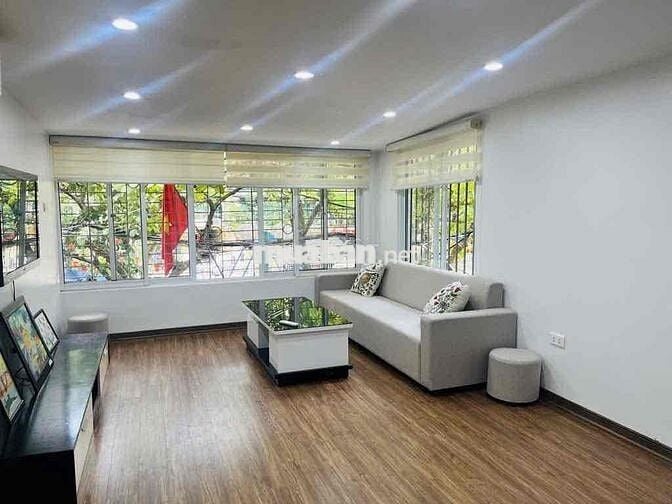 Cần Bán căn hộ cc Xuân La , Tây Hồ quanh năm ko lo nước ngập đến nhà .