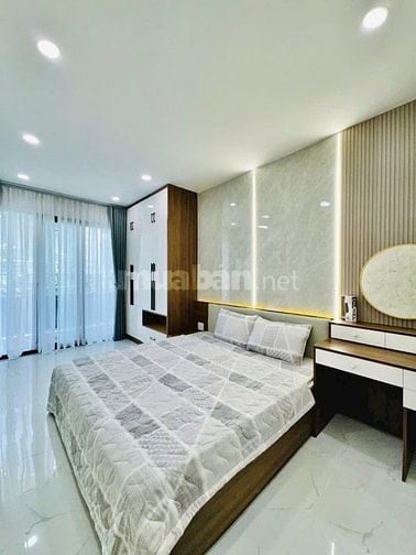 Nhà 1 trệt 2 lầu 1 sân thượng - 2 tỷ 550 - Đường Bùi Đình Tuý P12 Quận
