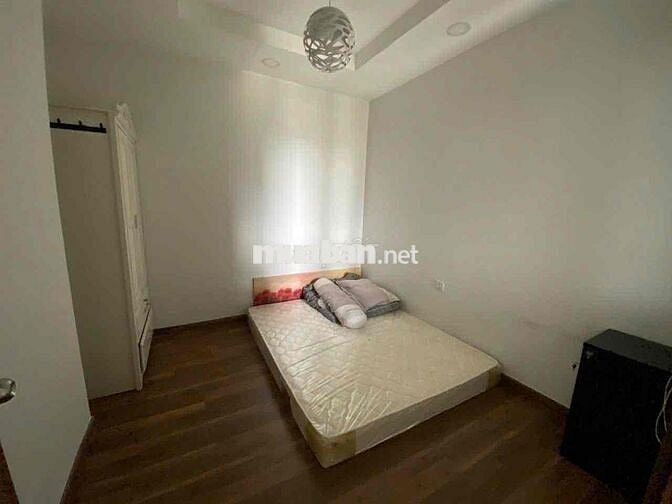 CĂN HỘ 2PN FULL NỘI THẤT ĐẸP ĐÃ CÓ SỔ, SÁT BẾN XE Q.8, TIỆN ĐI Q., Q.5