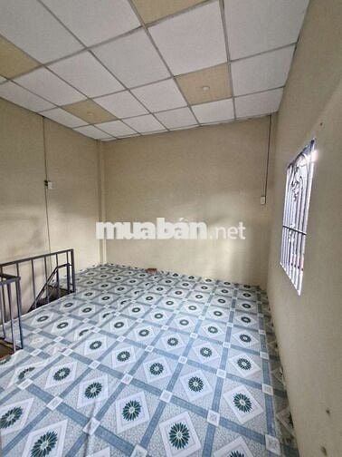 Cho thuê nhà mặt tiền đường nhánh