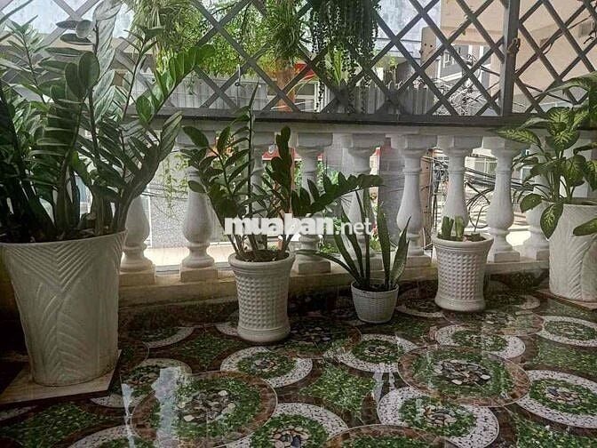 Nhà nguyên căn rẻ nhất thị trường ngay chung cư Dreamhome1