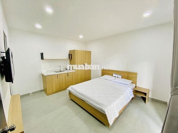CĂN HỘ DỊCH VỤ FULL NỘI THẤT - NGAY TRUNG TÂM TÂN BÌNH, GẦN SÂN BAY