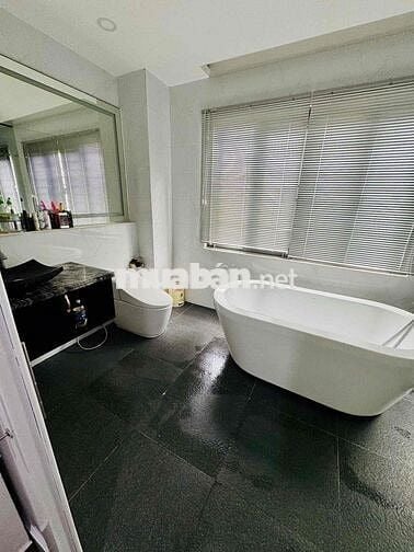 nhà phố kdc an sương sát công viên. 100m2 giá 13tỷ tl