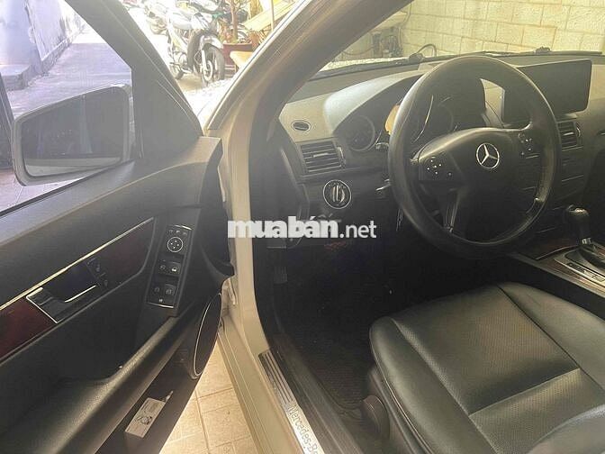 Mercedes Benz C Class 2009 C250 CGI - 110000 km
