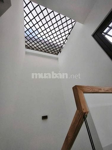 GIẢM SỐC 300TR CÒN 2TỶ200 NHÀ ĐƯỜNG NI SƯ HUỲNH LIÊN, TÂN BÌNH HẺM OTo