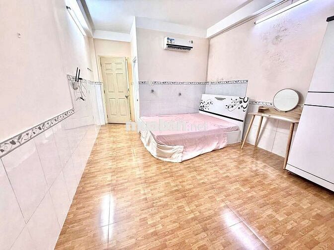 Studio Tách Bếp Full Nội Thất, ở Vạn Kiếp, Khu Phan Xích Long.