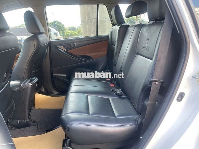Toyota Innova 2020-Số sàn -Trả trước 205tr nhận xe