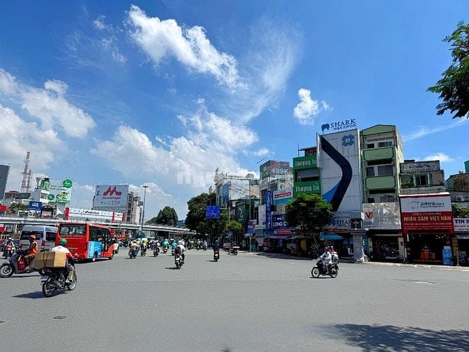 BÁN NHÀ MẶT TIỀN : 200 HOÀNG VĂN THỤ - P. 4 - Q. TÂN BÌNH - TPHCM