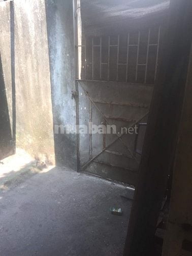 Cho thuê nhà trọ khép kín đường nước Phần Lan, Tây Hồ, Hà Nội