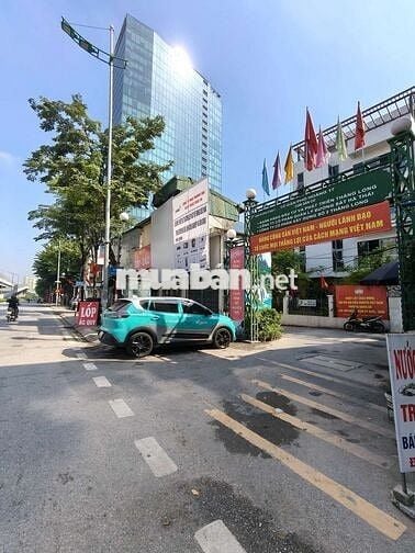 💥 TT PHẠM VĂN ĐỒNG - Gần Bộ Công An 120m²- 3 NGỦ- Sổ CC- Chỉ 4,75 tỷ 💥 TT PHẠM VĂN ĐỒNG - Gần Bộ Công An 120m²- 3 NGỦ- Sổ CC- Chỉ 4,75 tỷ