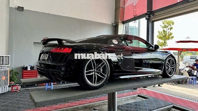 Audi R8 V10 Plus Đen đời 2015, 29000 km