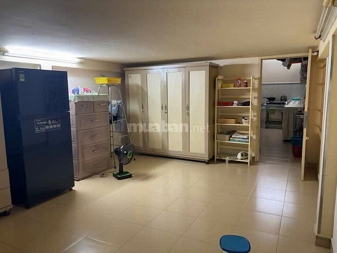 Chung cư  Vũ Huy Tân, P3, BT: 2p ngủ, NTCB, 9tr/tháng