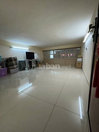Chung cư  Vũ Huy Tân, P3, BT: 2p ngủ, NTCB, 9tr/tháng