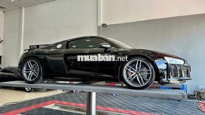 Audi R8 V10 Plus Đen đời 2015, 29000 km