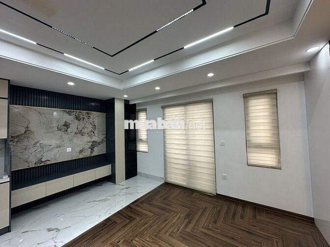 TRẦN DUY HƯNG - MẶT TIỀN 5M - 6 TẦNG THANG MÁY - CÓ GARA OTO