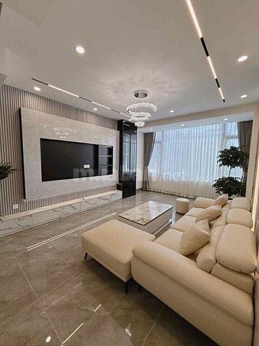 NHÀ PHỐ NGỌC THỤY BỒ ĐỀ - PHÂN LÔ OTO TRÁNH - GARA - 7TẦNG THANG MÁY 