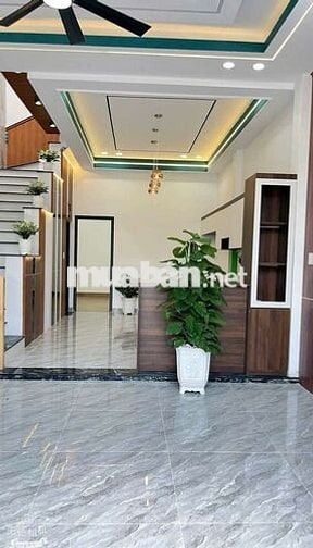 Cần bán nhà trệt lầu 3 phòng ngủ ở Bình Chánh 465tr gần Điện Máy Xanh