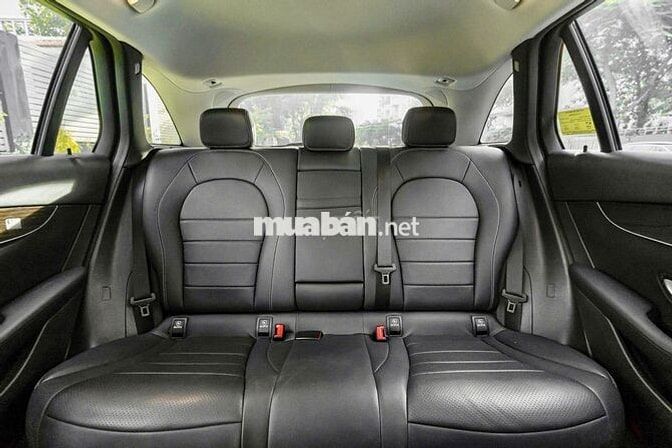 Mercedes Benz GLC 2021 200 - 55000 km