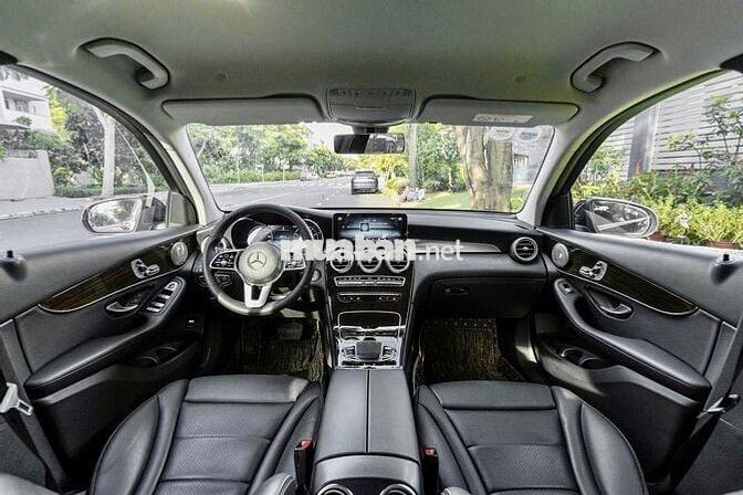 Mercedes Benz GLC 2021 200 - 55000 km