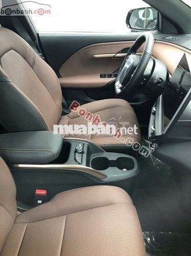 VinFast VF6 Plus 2025