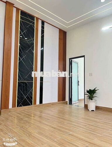 Cần bán nhà trệt lầu 3 phòng ngủ ở Bình Chánh 465tr gần Điện Máy Xanh