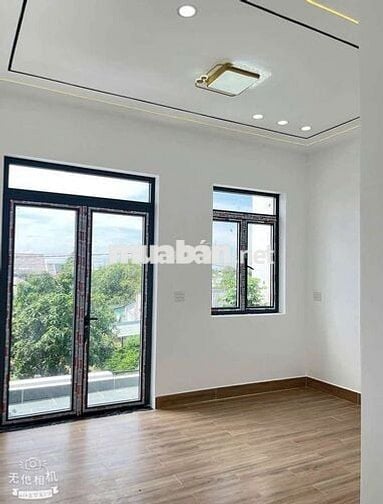 Cần bán nhà trệt lầu 3 phòng ngủ ở Bình Chánh 465tr gần Điện Máy Xanh
